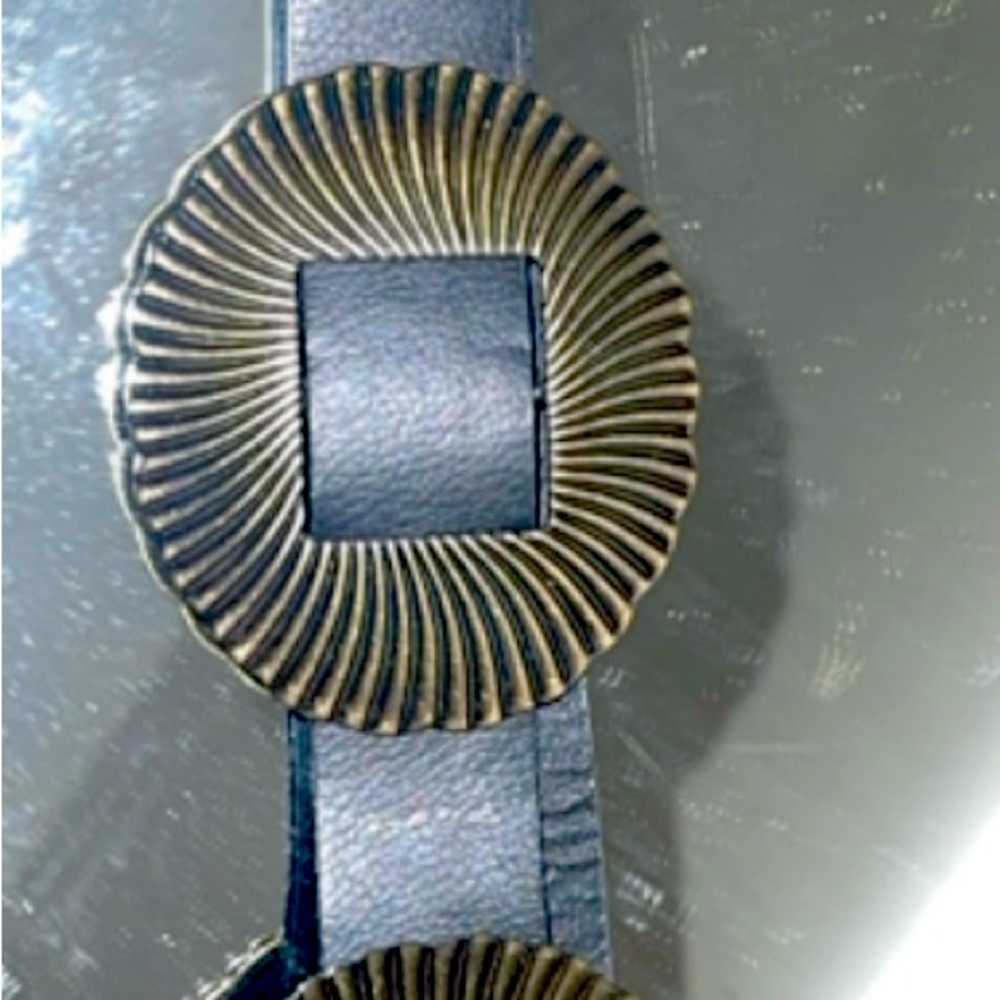 Cute western adjustable belt, very stylish